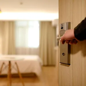 https://apartement-24-hotell.find-stockholm-hotels.com